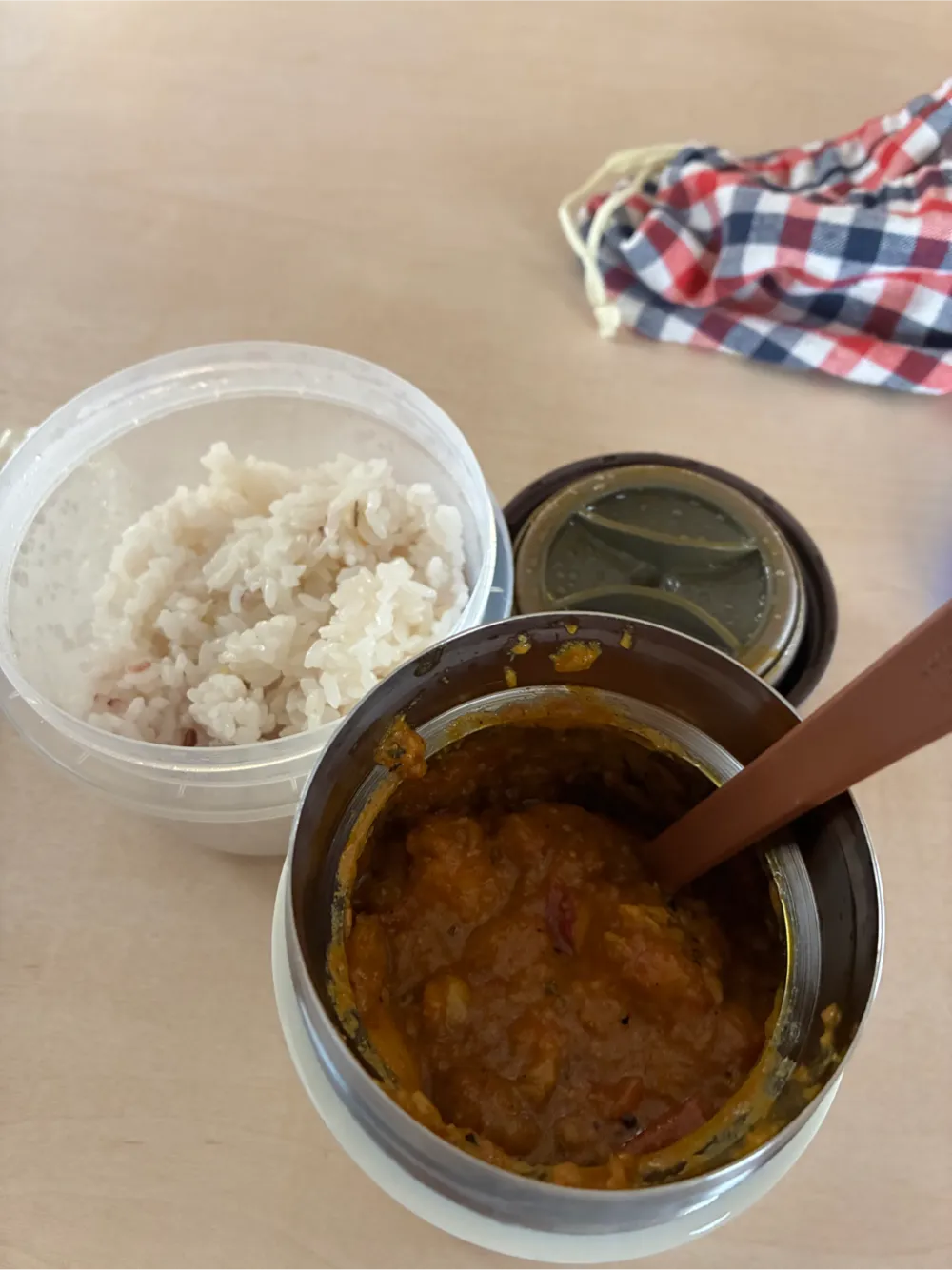 昼ごはんのカレー